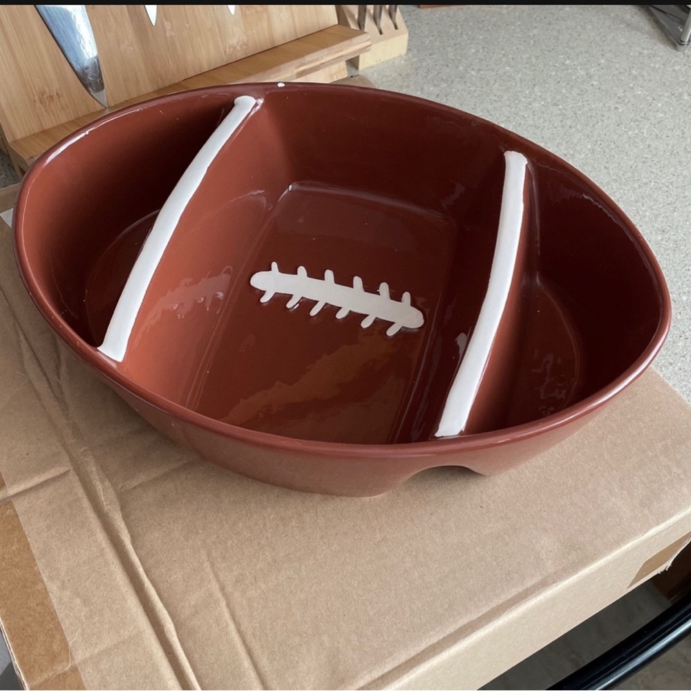 Football chip & dip tray